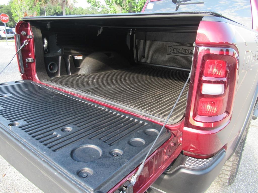 صورة مصغرة 36 لـ 2025 RAM 1500 REBEL