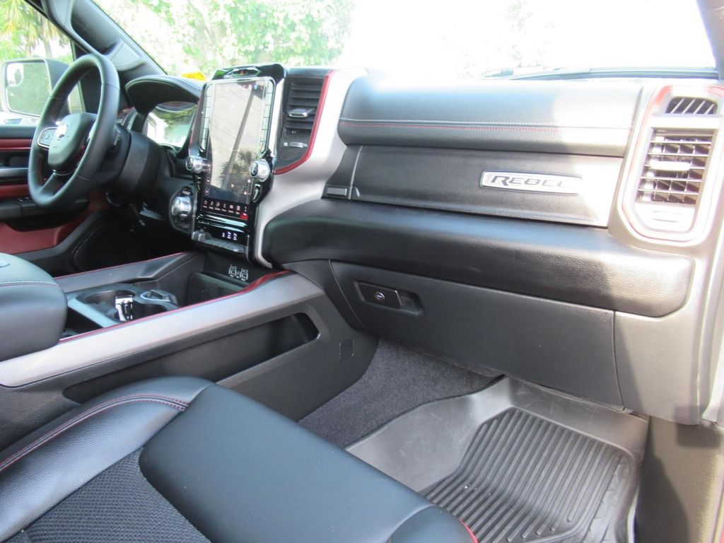 صورة مصغرة 11 لـ 2025 RAM 1500 REBEL