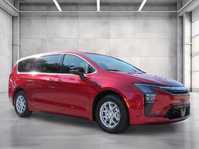 New 2027 Chrysler Pacifica Select FWD