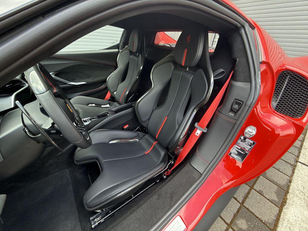 2024 Ferrari 296 GTB BASE — миниатюра 11