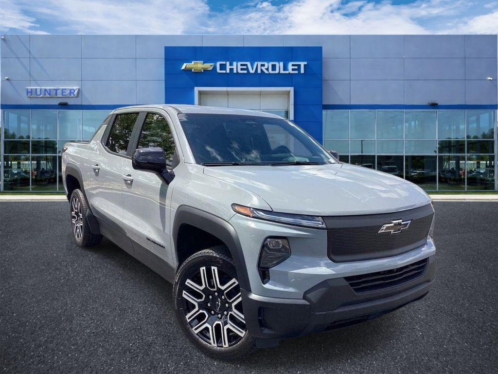 New 2026 Chevrolet Silverado EV Custom - Standard Range 4WD