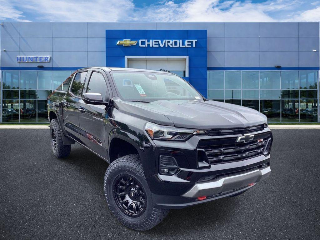 New 2025 Chevrolet Colorado Z71