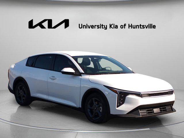 New 2026 Kia K4 LXS