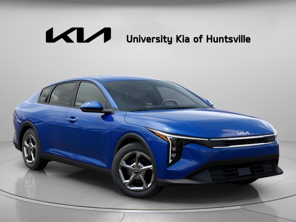 New 2026 Kia K4 LXS