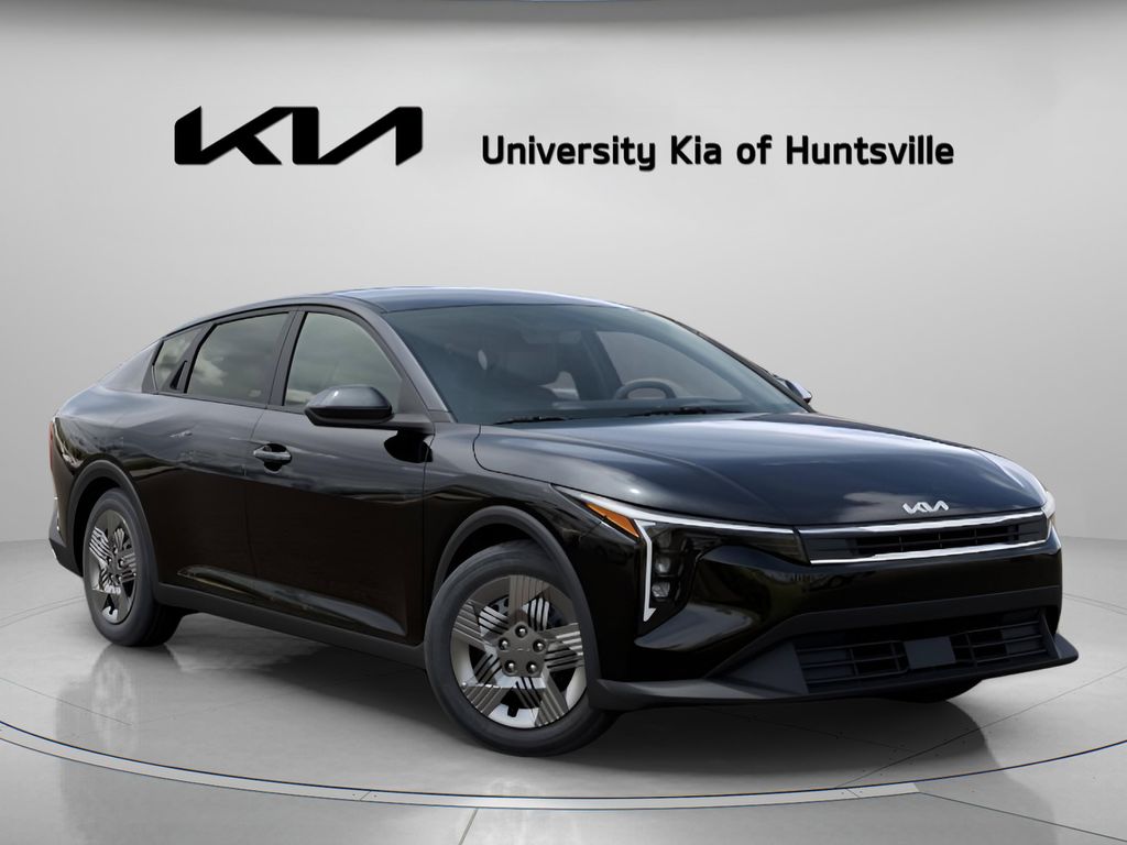New 2026 Kia K4 LX