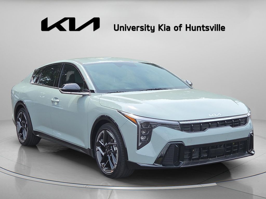 New 2026 Kia K4 GT-Line