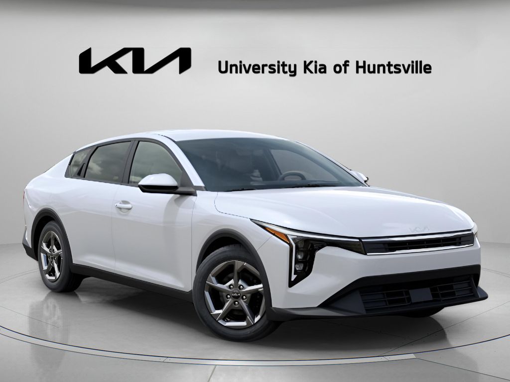 New 2026 Kia K4 LXS