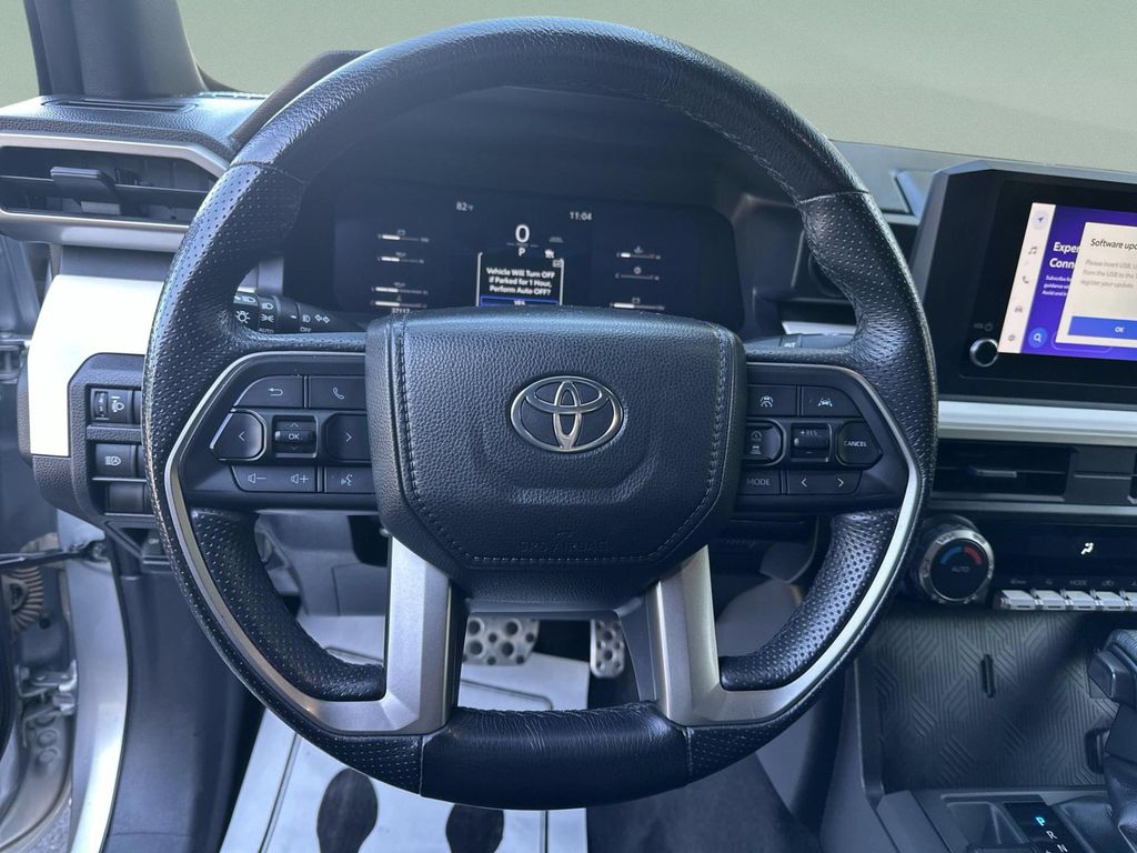 صورة مصغرة 11 لـ 2024 Toyota TACOMA TRD SPORT