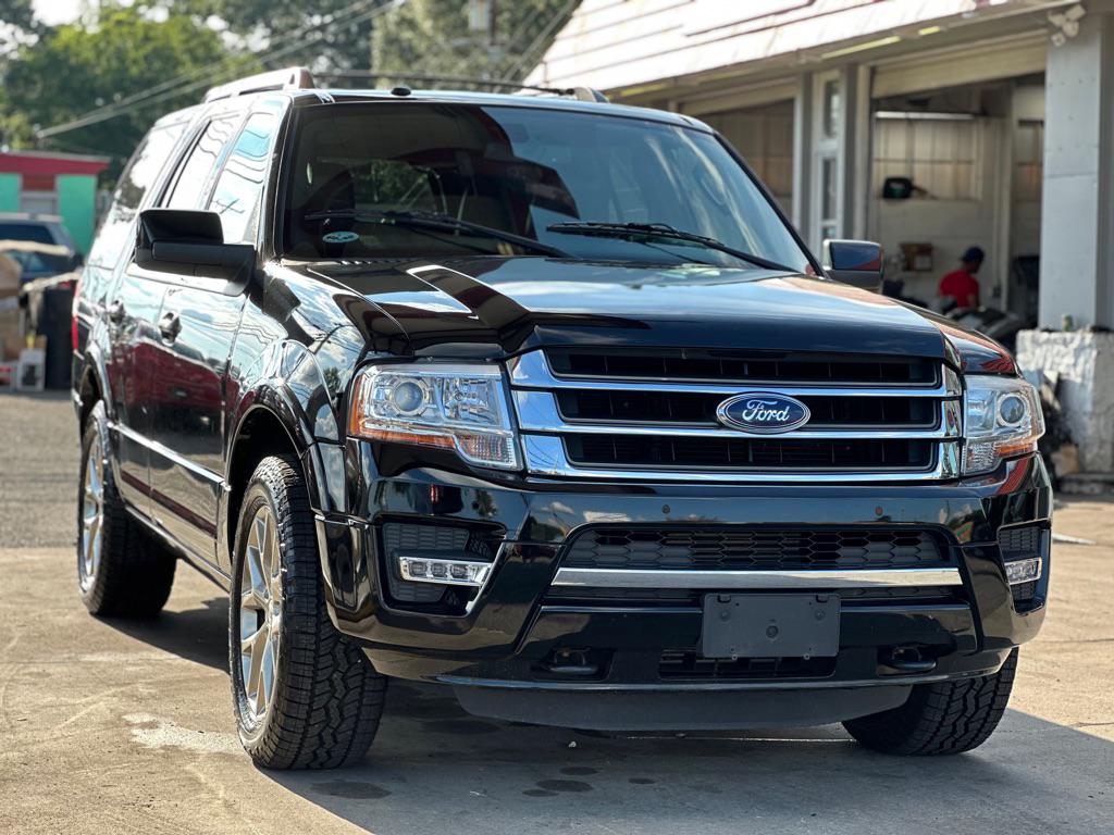 Used 2017 Ford Expedition Limited