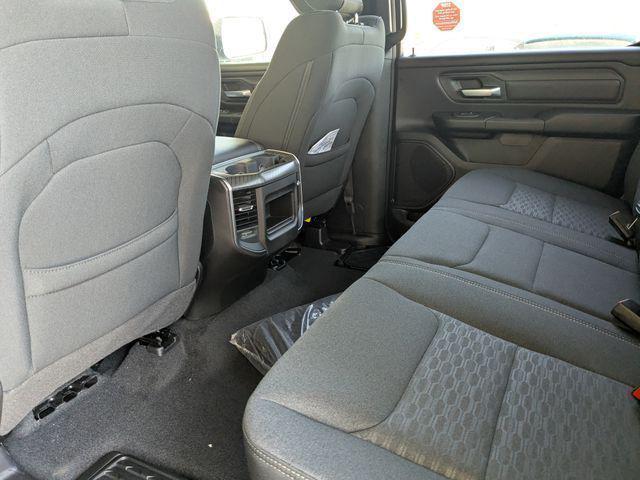 2026 RAM 1500 EXPRESS 缩略图 24