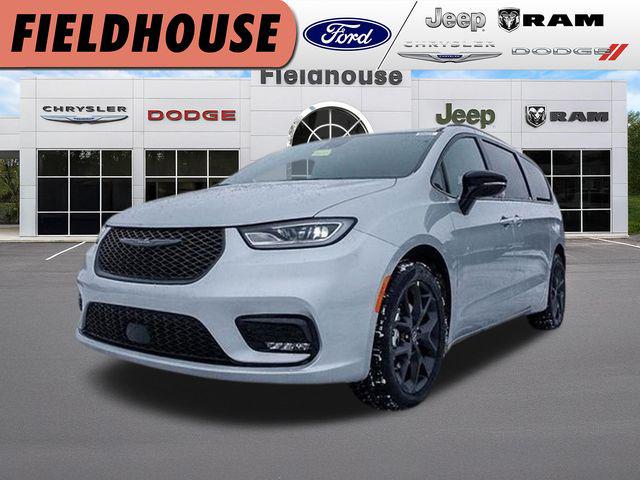 New 2026 Chrysler Pacifica L
