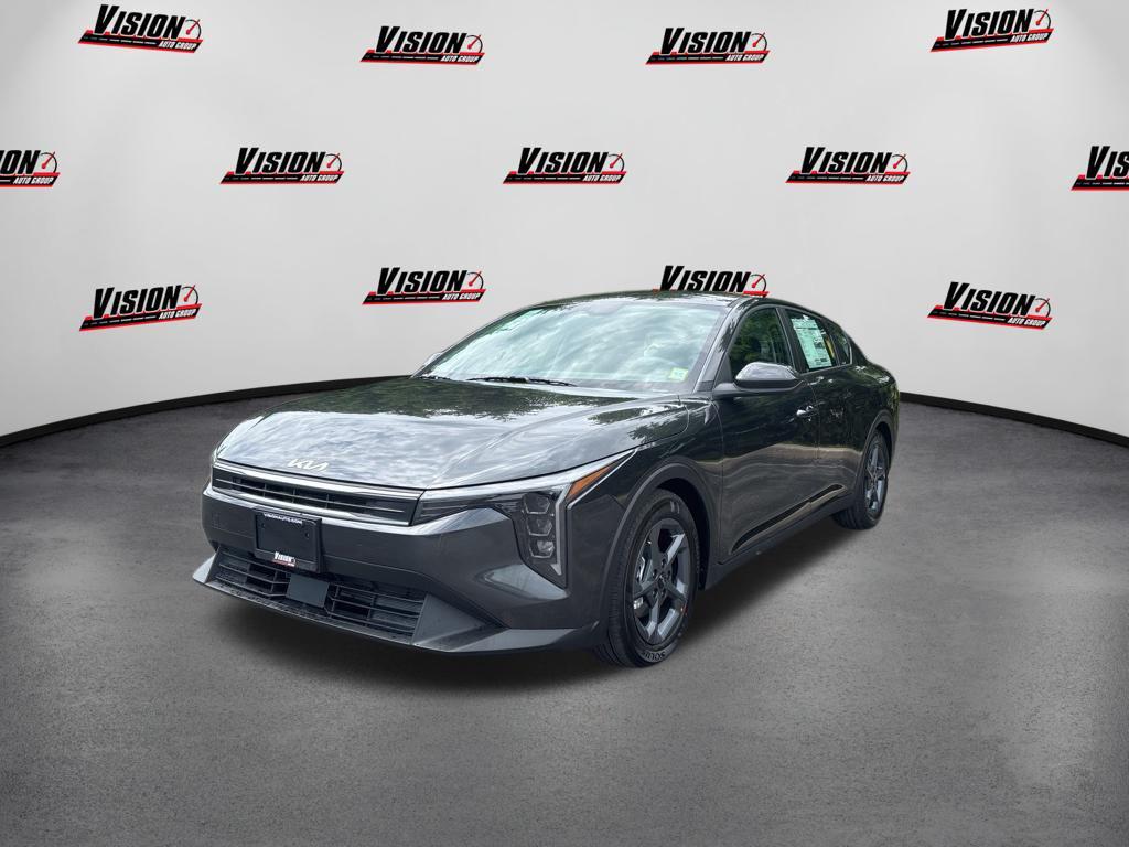 New 2026 Kia K4 LXS