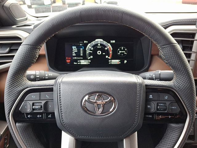 TOYOTA TUNDRA - 9