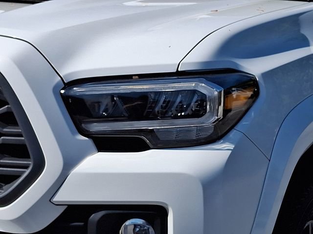 2023 TOYOTA TACOMA TRD SPORT photo 9