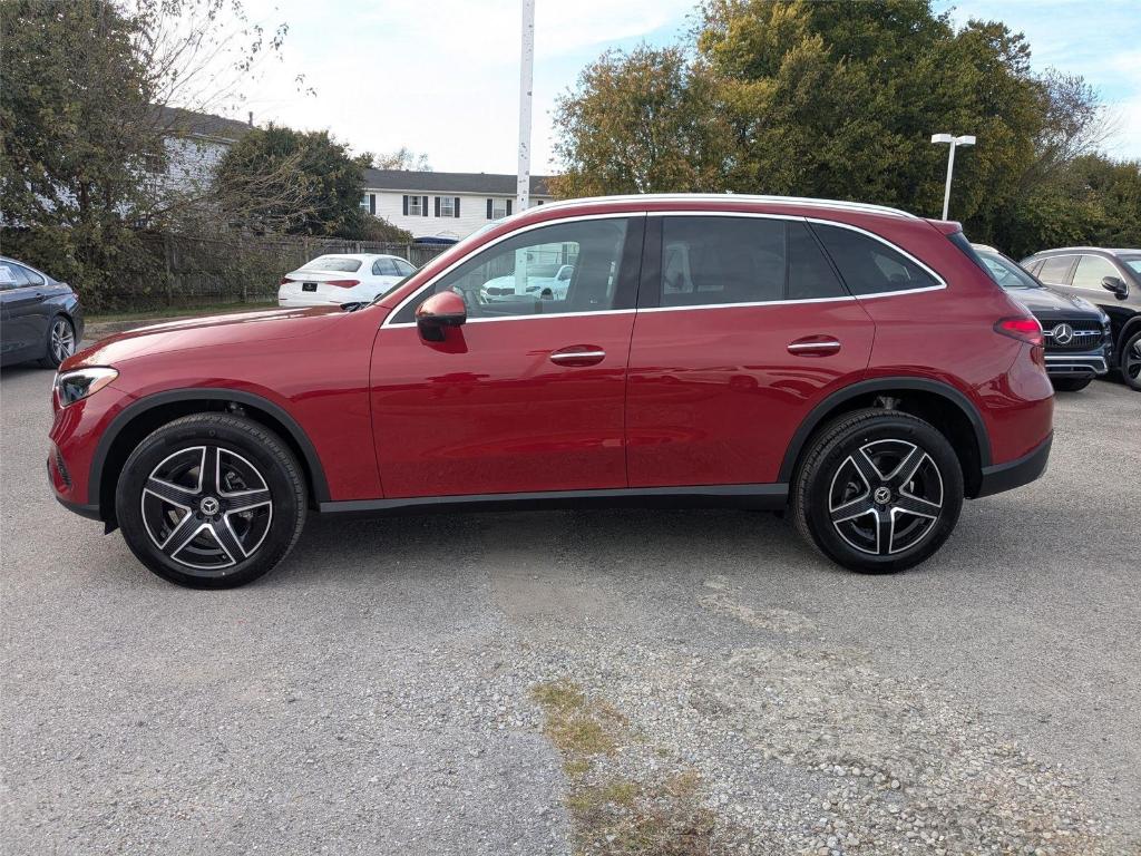 MERCEDES-BENZ GLC - 8