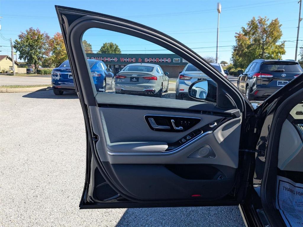 MERCEDES-BENZ S-CLASS - 10