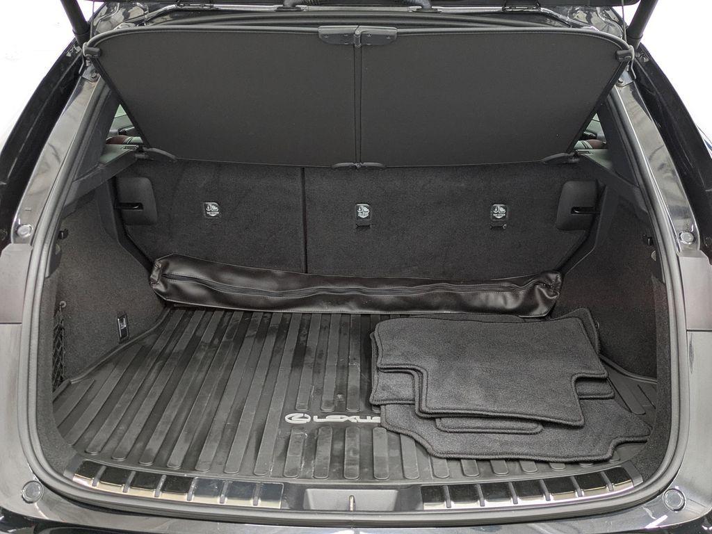 صورة مصغرة 15 لـ 2025 Lexus NX 250 BASE
