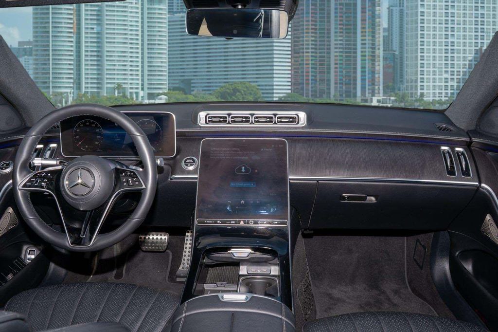 MERCEDES-BENZ S-CLASS - 8