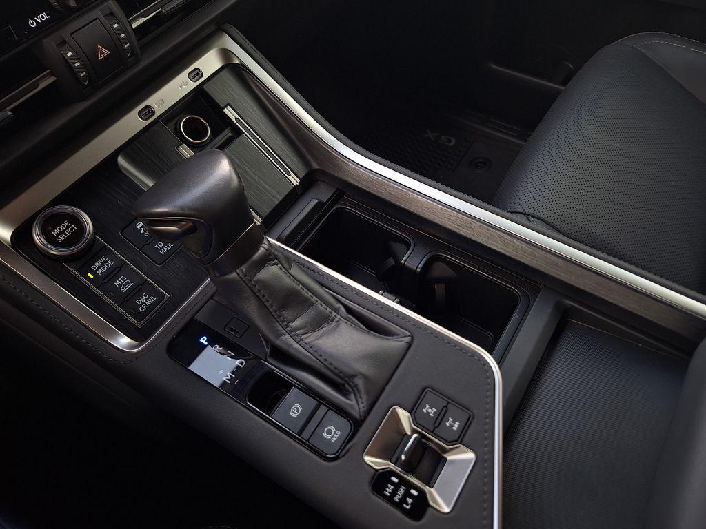 صورة مصغرة 25 لـ 2024 Lexus GX 550 OVERTRAIL