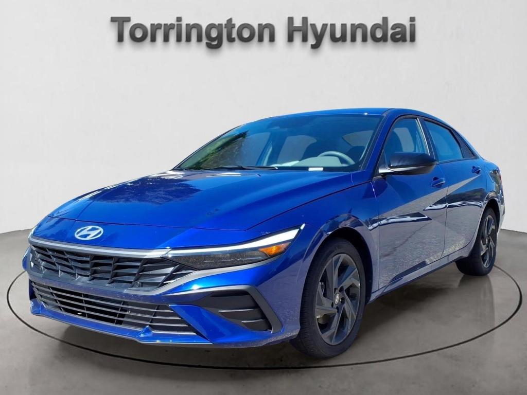 New 2026 Hyundai ELANTRA SEL Sport