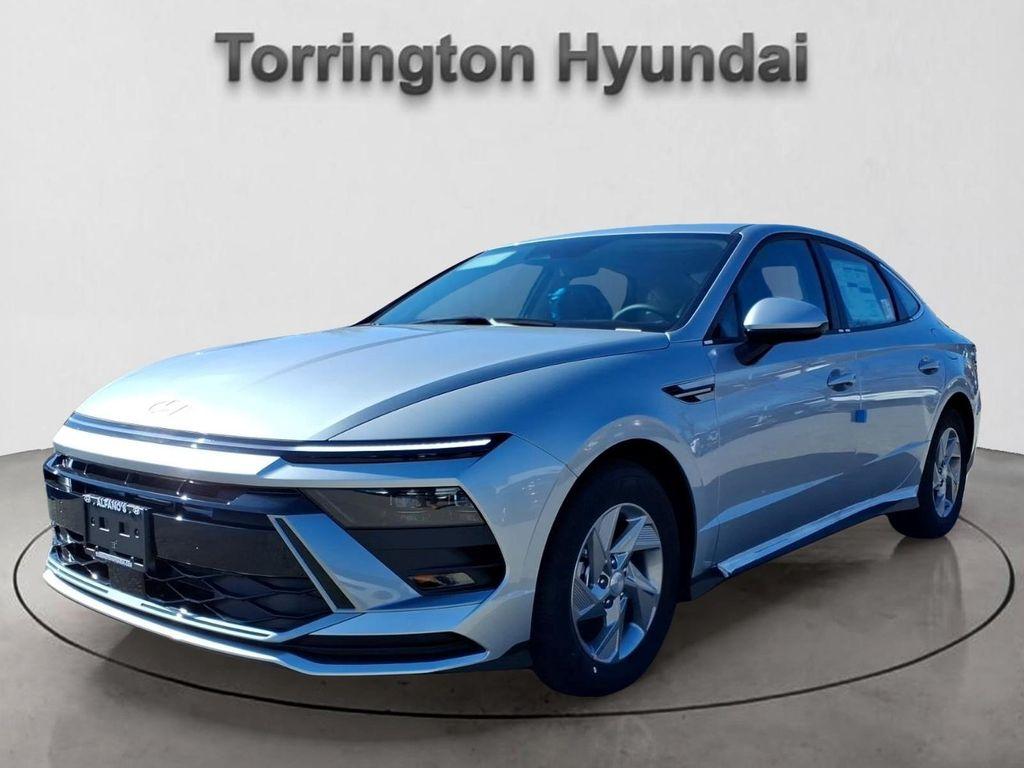 New 2026 Hyundai SONATA SE