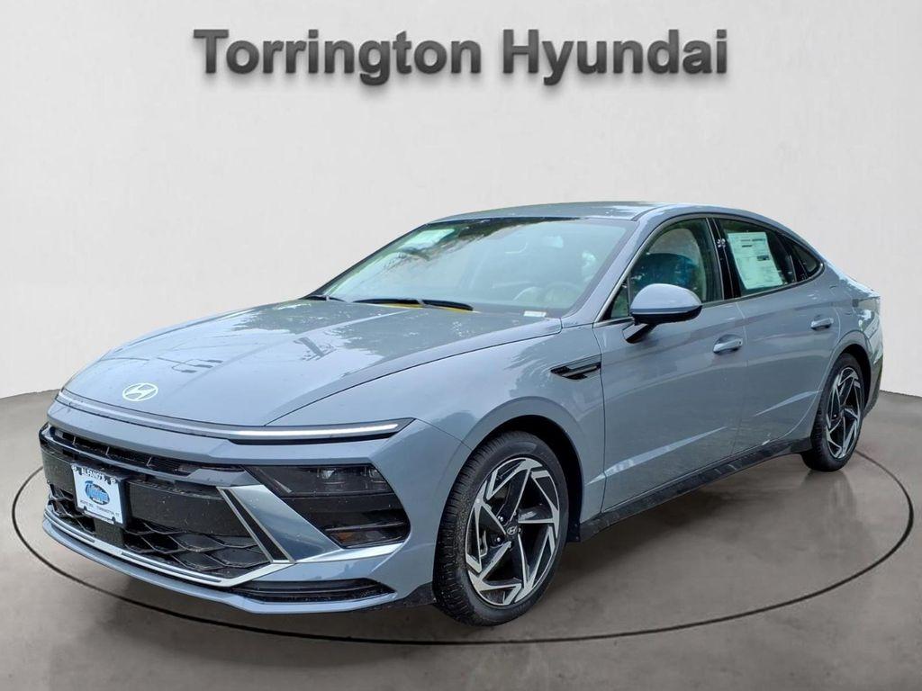 New 2026 Hyundai SONATA SEL Sport