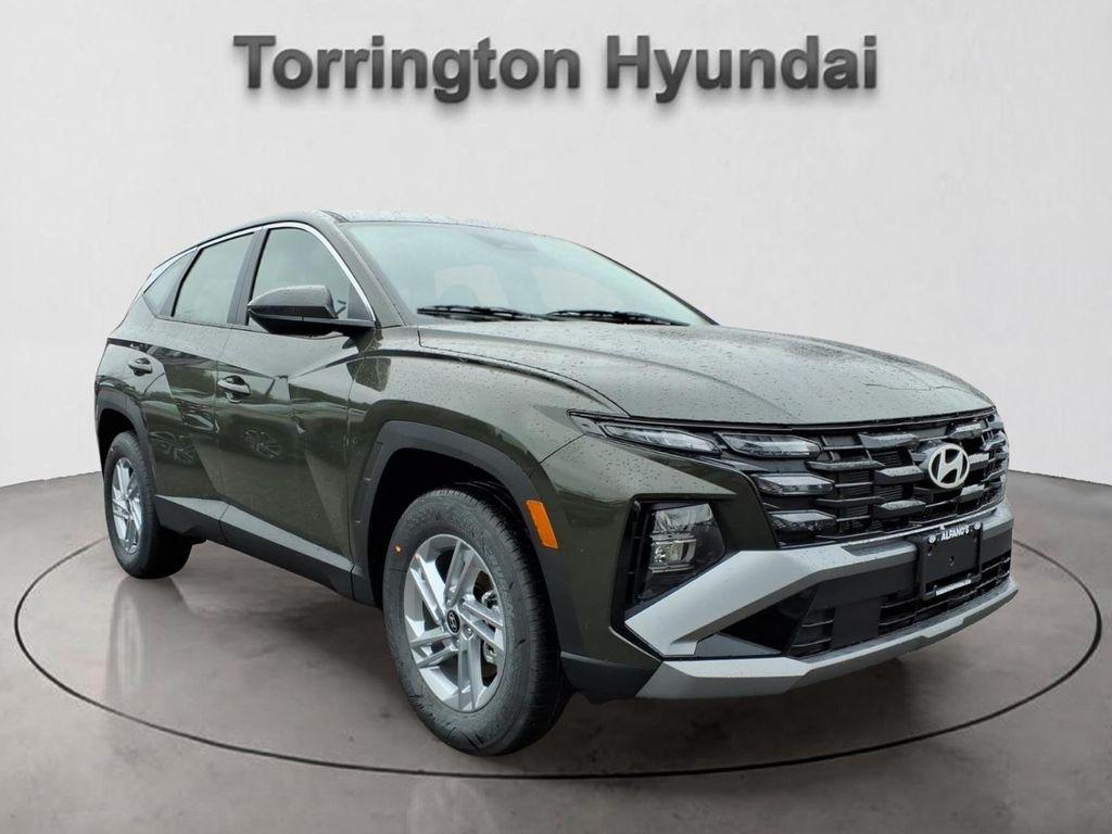 New 2026 Hyundai TUCSON SE