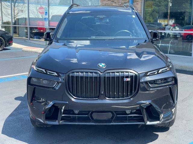 صورة مصغرة 12 لـ 2025 BMW X7 M60I