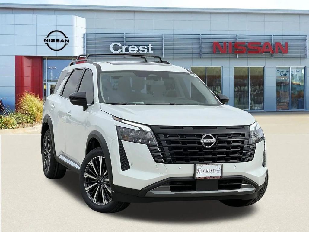 New 2026 Nissan Pathfinder Platinum