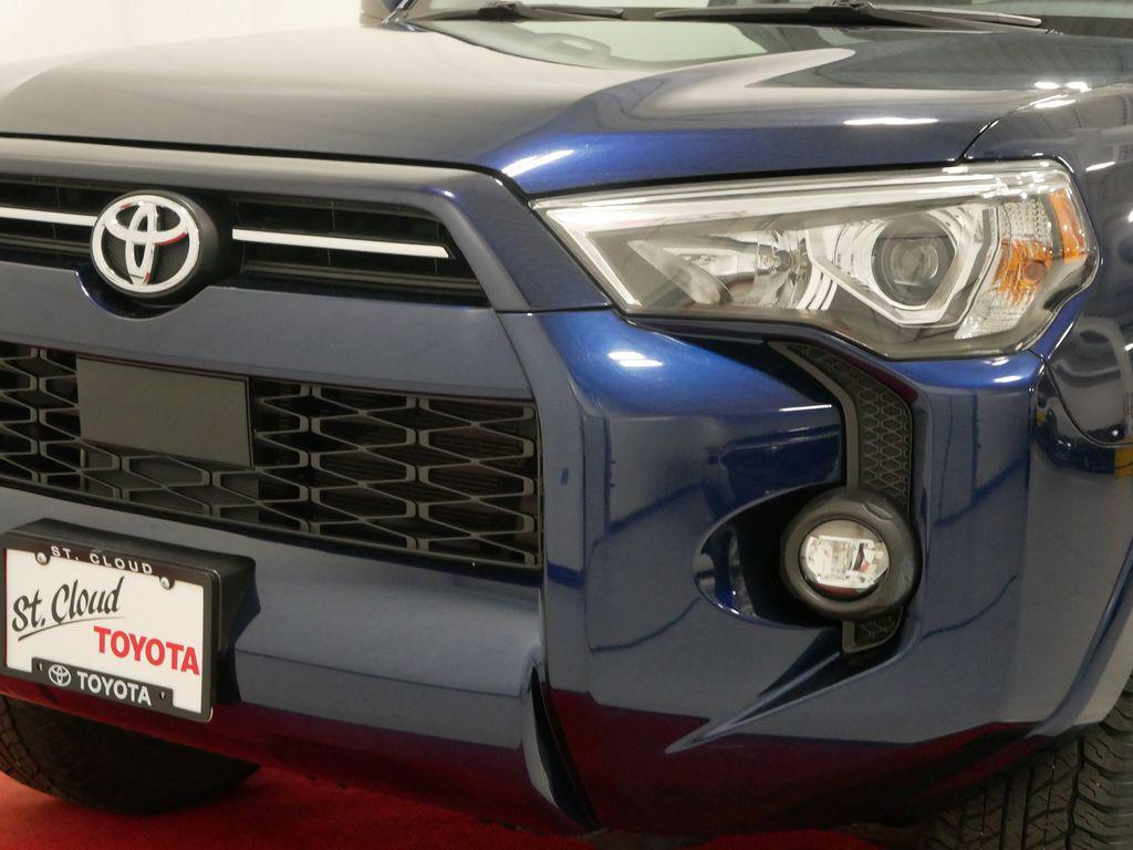 TOYOTA 4RUNNER - 10