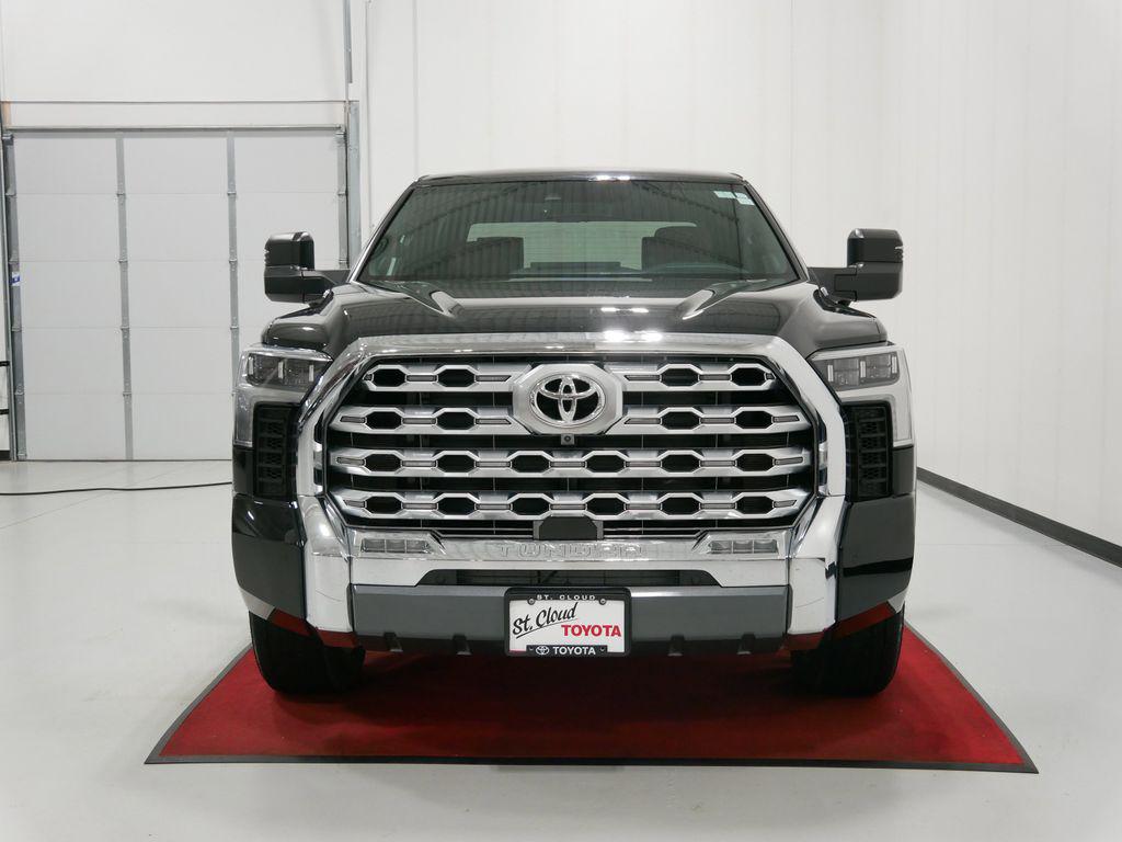 TOYOTA TUNDRA - 2