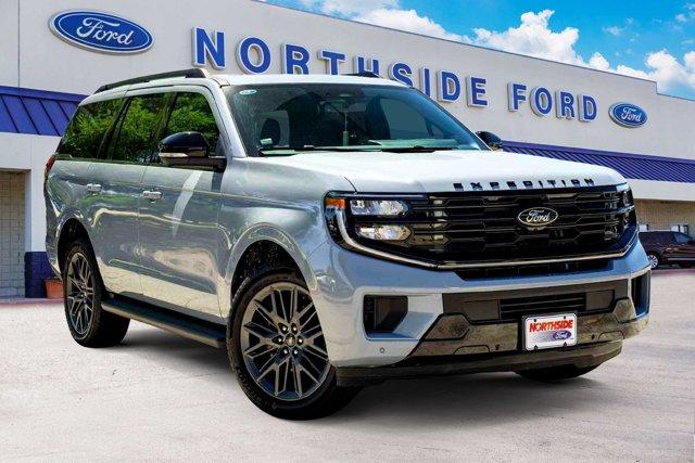 New 2026 Ford Expedition Platinum