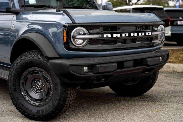 FORD BRONCO - 4