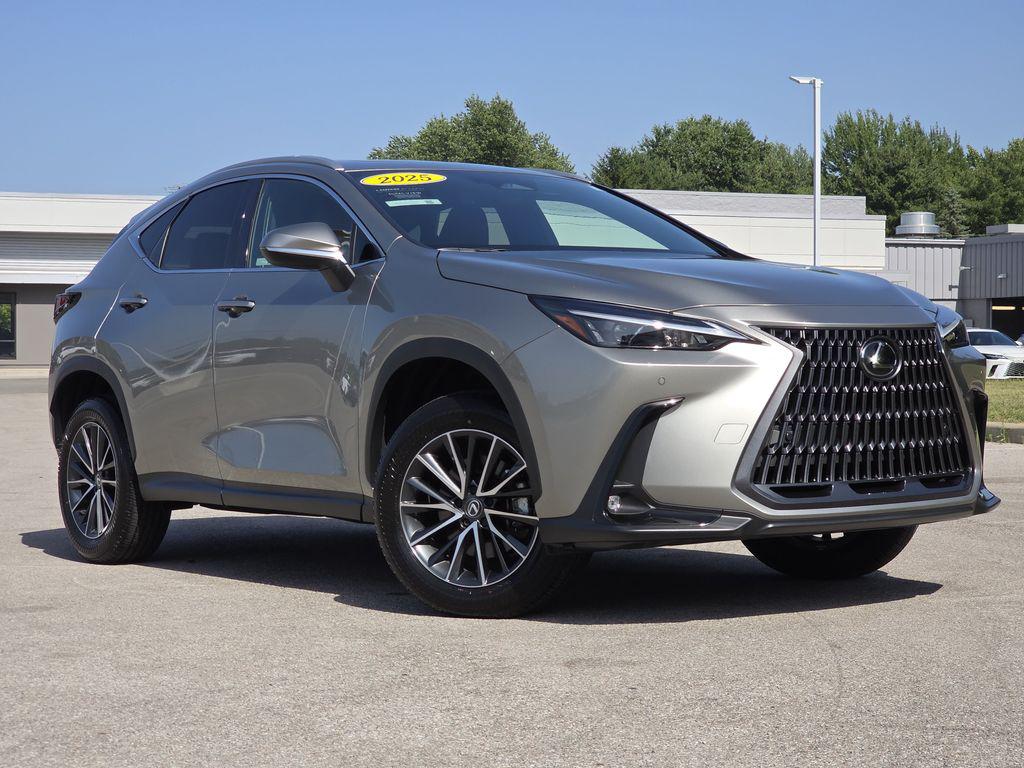 صورة مصغرة 34 لـ 2025 Lexus NX 350 350 BASE