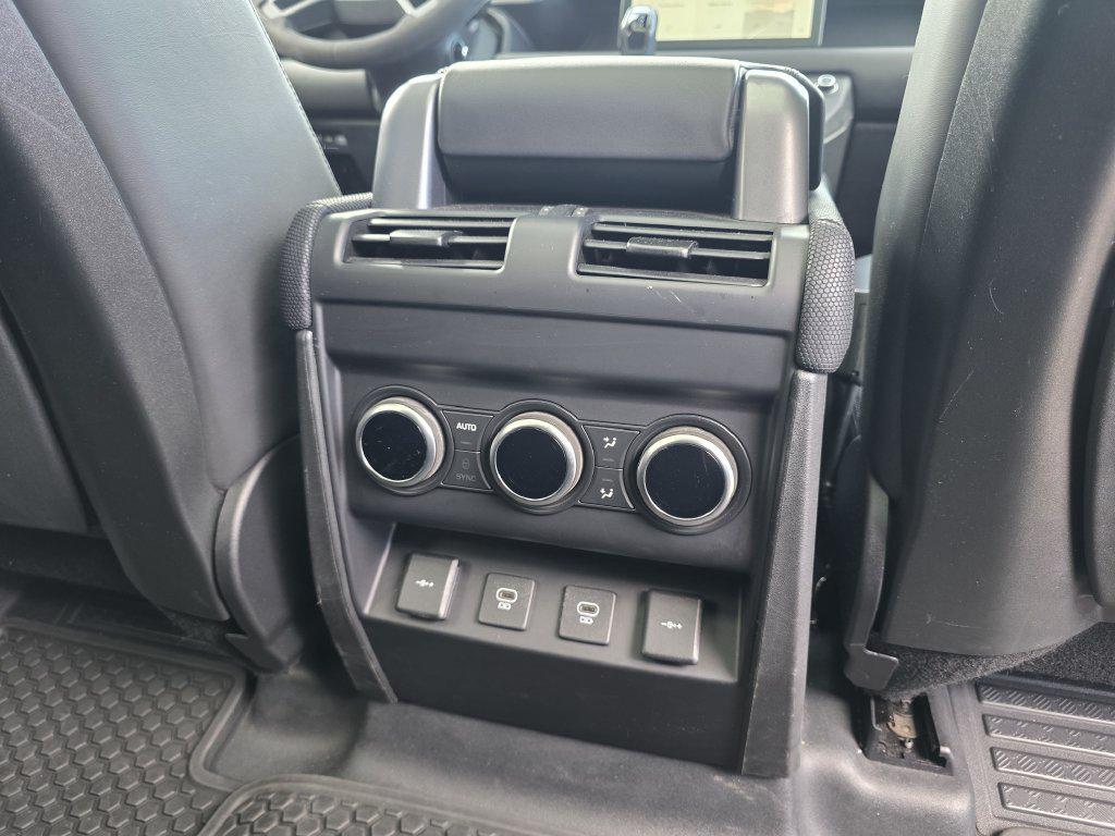2022 LAND Rover DEFENDER 110 V8 — миниатюра 32