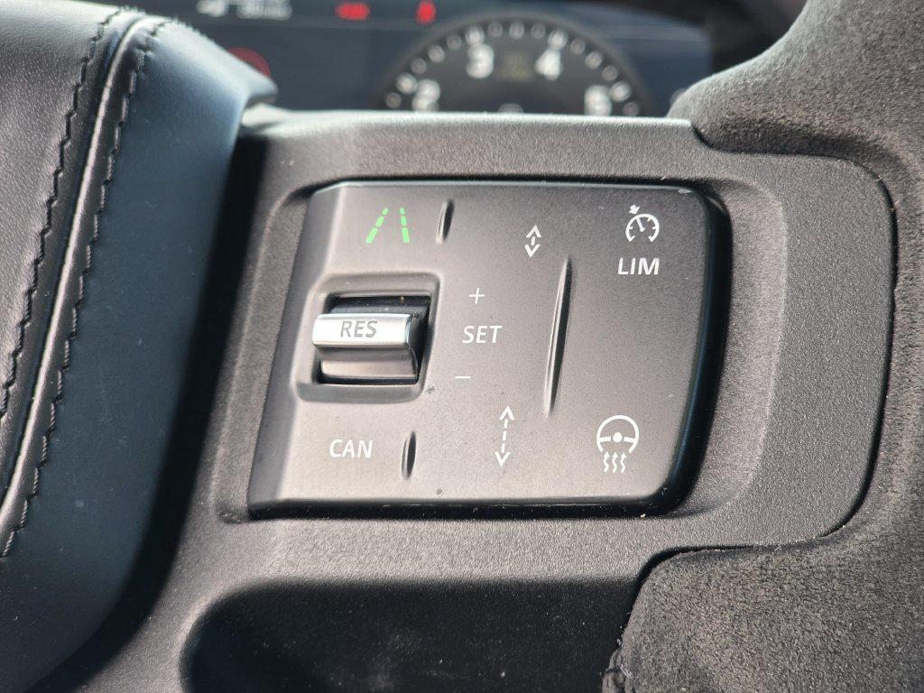 2022 LAND Rover DEFENDER 110 V8 — миниатюра 31