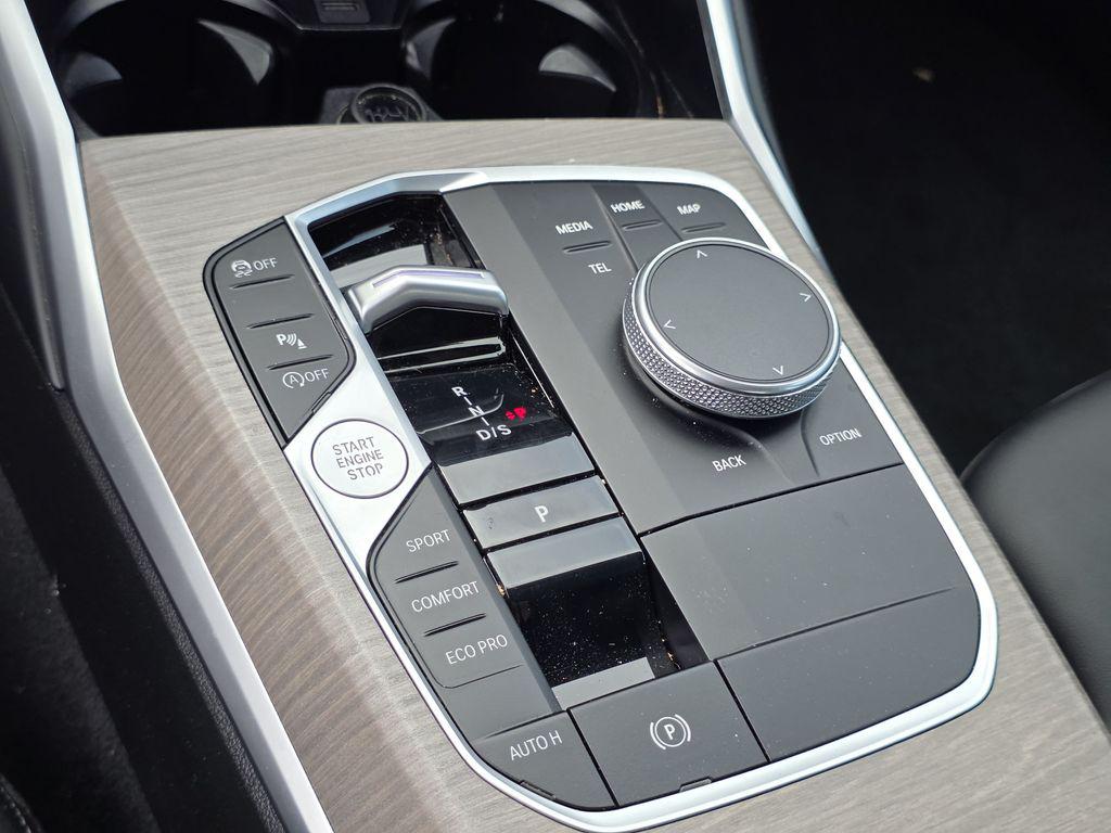 2025 BMW 330 XDRIVE — миниатюра 24