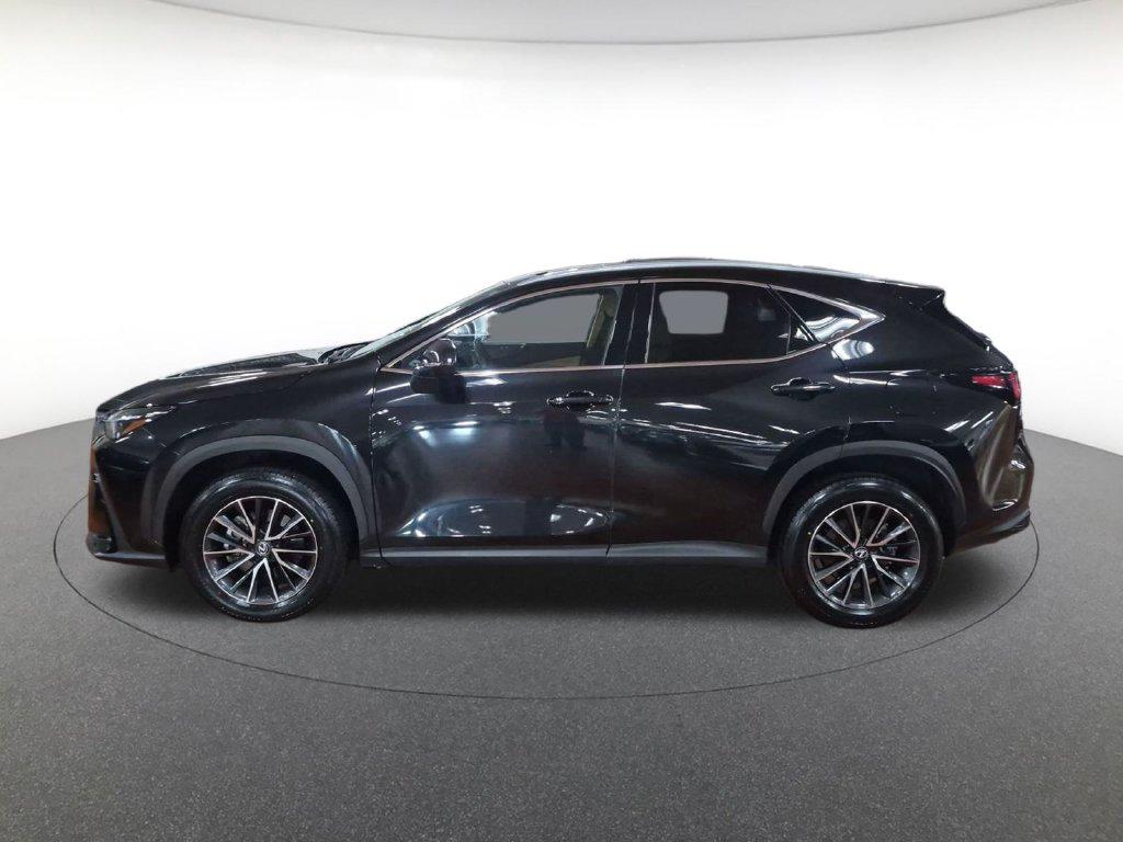 صورة 8 لـ 2025 Lexus NX 350H 350H PREMIUM