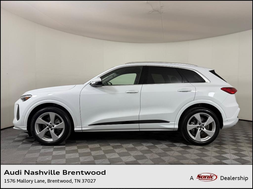 New 2025 Audi Q5 Prestige TFSI quattro S tronic