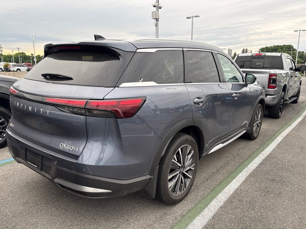 2026 Infiniti QX60 LUXE photo 9