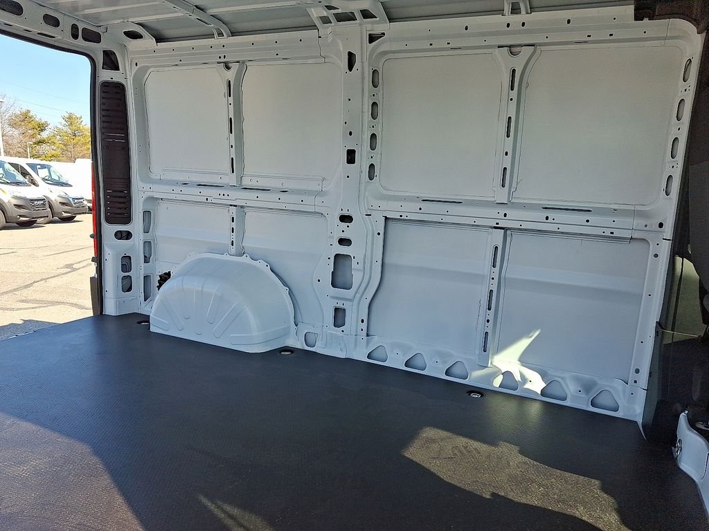 2026 RAM PROMASTER 1500 LOW ROOF — миниатюра 17