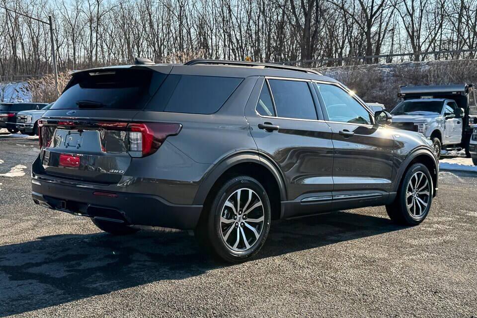 2026 FORD EXPLORER ST-LINE — фото 10