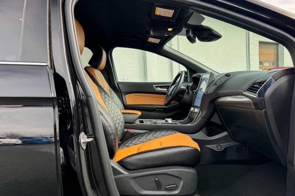 صورة 10 لـ 2024 FORD EDGE TITANIUM