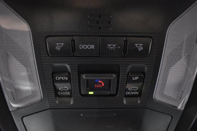 صورة مصغرة 33 لـ 2024 Toyota RAV4 PRIME SE