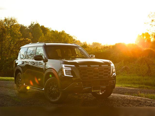 New 2025 Nissan Armada PRO-4X 4WD