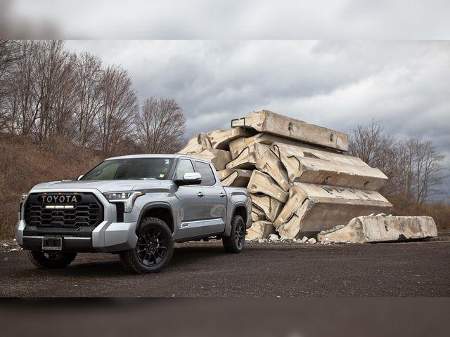 TOYOTA TUNDRA - 6