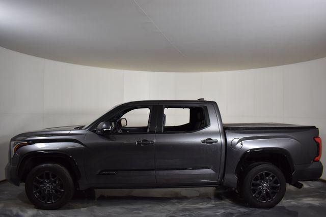 TOYOTA TUNDRA - 5