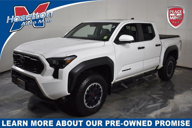 2024 Toyota TACOMA TRD OFF ROAD — фото 1