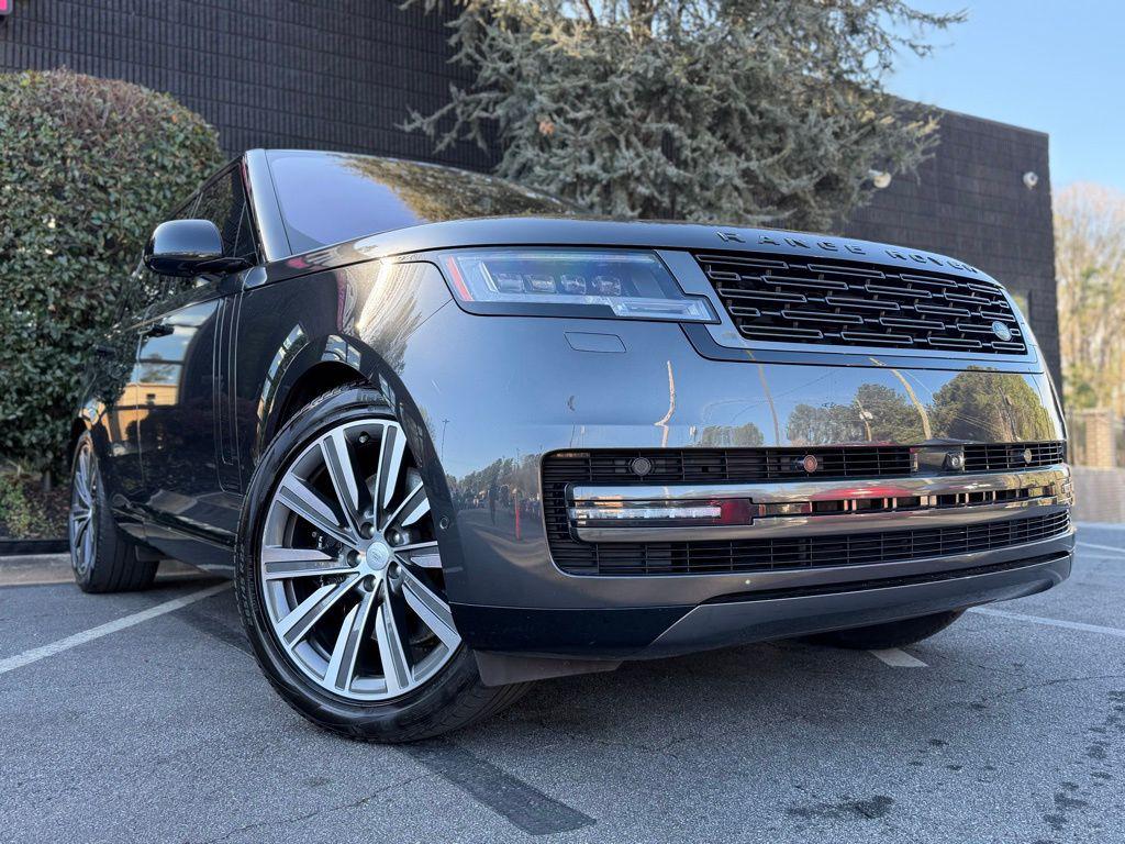 صورة 8 لـ 2023 LAND Rover RANGE ROVER AUTOBIOGRAPHY