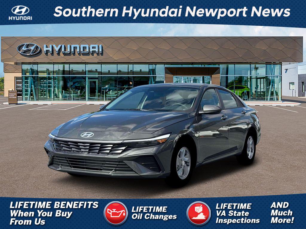 New 2026 Hyundai ELANTRA SE